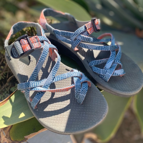 Women’s Chacos Size 7, Good Used Condition - Picture 5 of 15